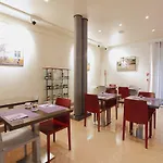 安农齐塔酒店 费拉拉