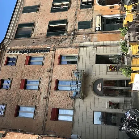 Hotel Annunziata Ferrare
