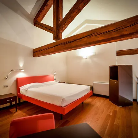 Hotel Annunziata 4*