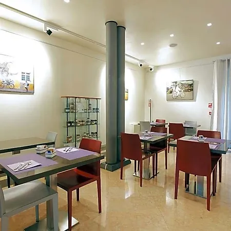 Otel Annunziata Ferrara
