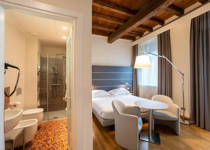 Hotel Annunziata Ferrara